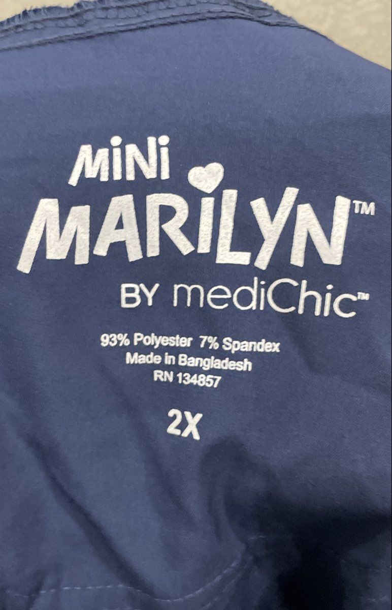Mini Marilyn mediChic Women's Navy Blue Scrub Jogger Pants Cargo Stretch NWT 2X