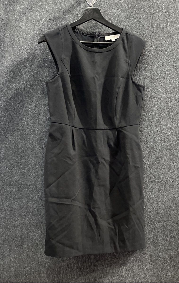 Loft Women's Black Sheath Cap Sleeve Dress Size 6 NWT