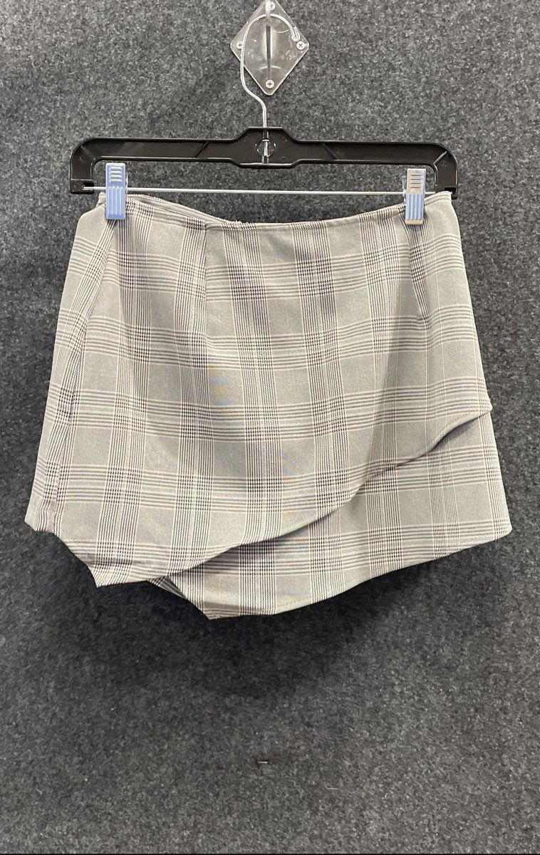 Lulu's Women's Grey Plaid Check Faux Wrap Mini Skort Sz S NWT