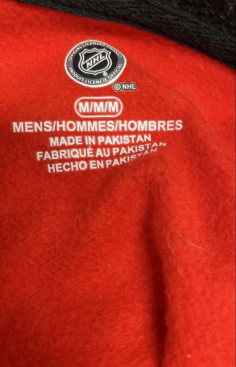 NHL Chicago Blackhawks Men's Red Black Colorblock Hockey Pullover Hoodie Sz M