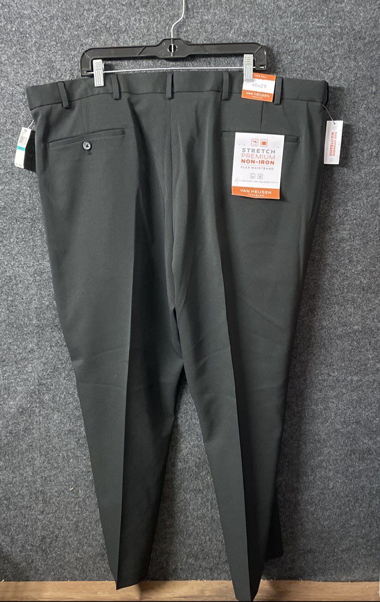 Van Heusen Men's Black Traveler Stretch Non-Iron Dress Pants Slacks 46x29 NWT