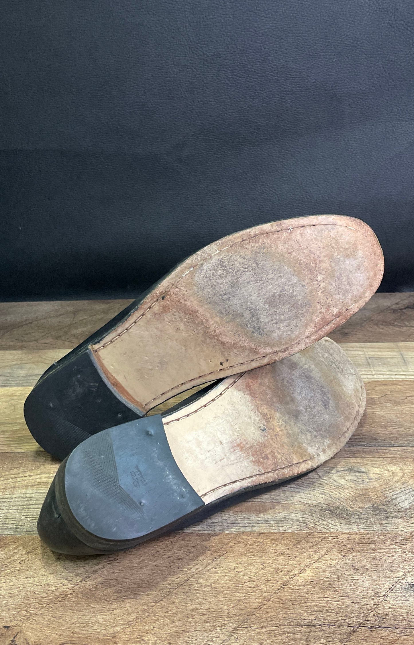 Salvatore Ferragamo Gancini Bit Black Leather Loafers Size 9 D