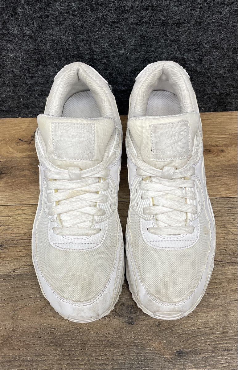 Nike Air Max 90 Triple White Women's Running Shoes Size 8