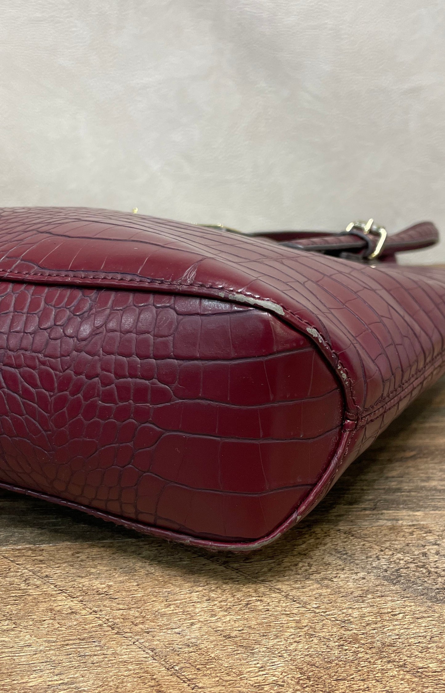 Anne Klein Burgundy Croco Embossed Faux Leather Shoulder Tote Bag Gold Tone