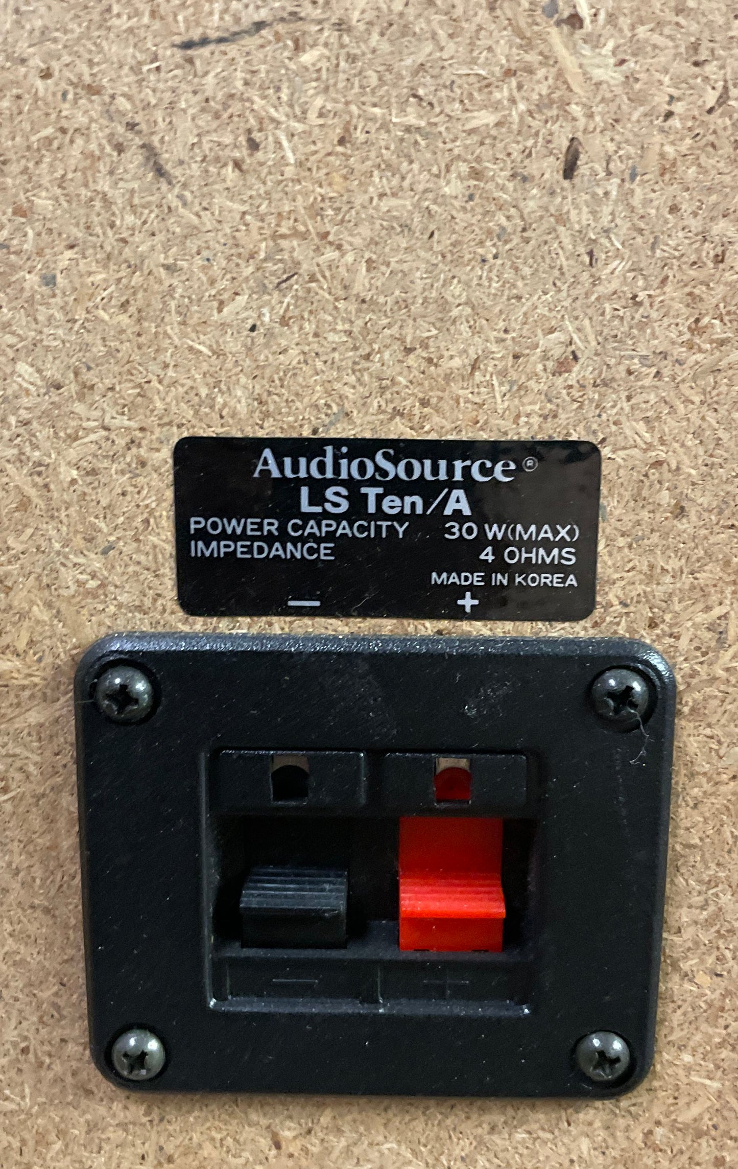 Vintage AudioSource LS Ten/A Bookshelf Speakers 30W 4 Ohm Pair