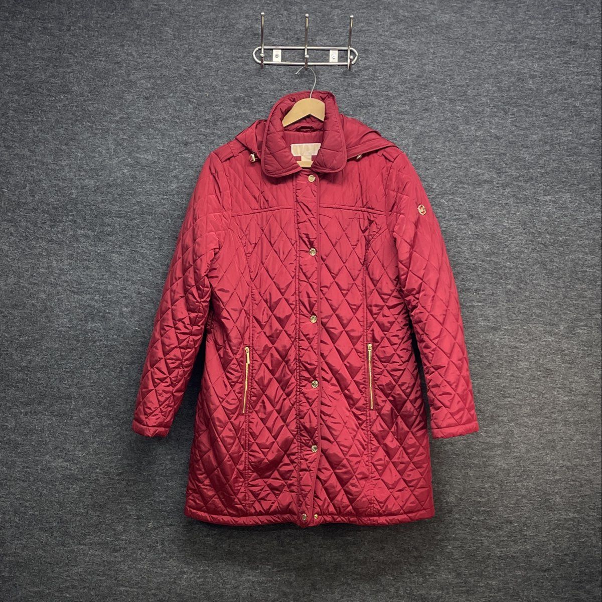 Michael Kors Women's Burgundy Diamond Quilted Jacket Detachable Hood Sz L