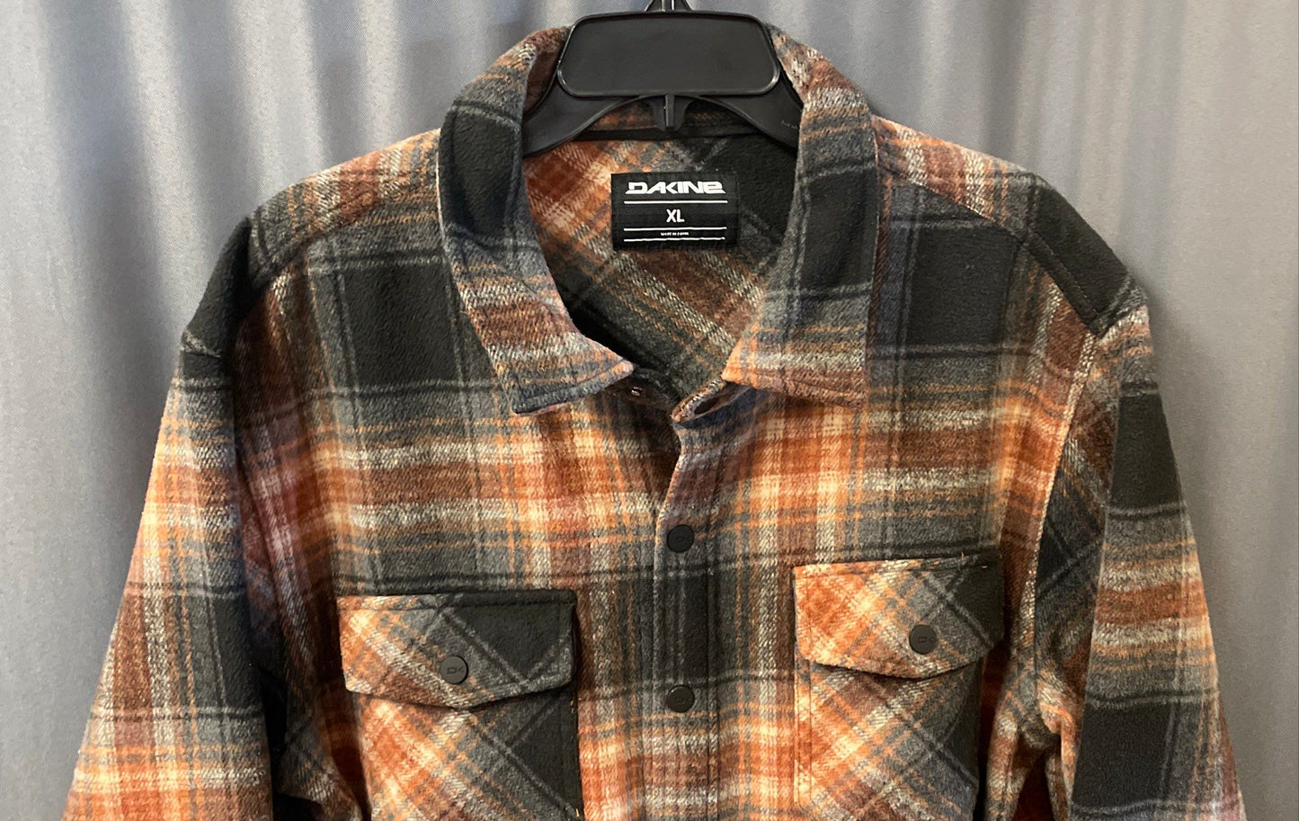 Dakine Men's Brown Orange Black Plaid Fleece Shirt Jacket Shacket Size XL