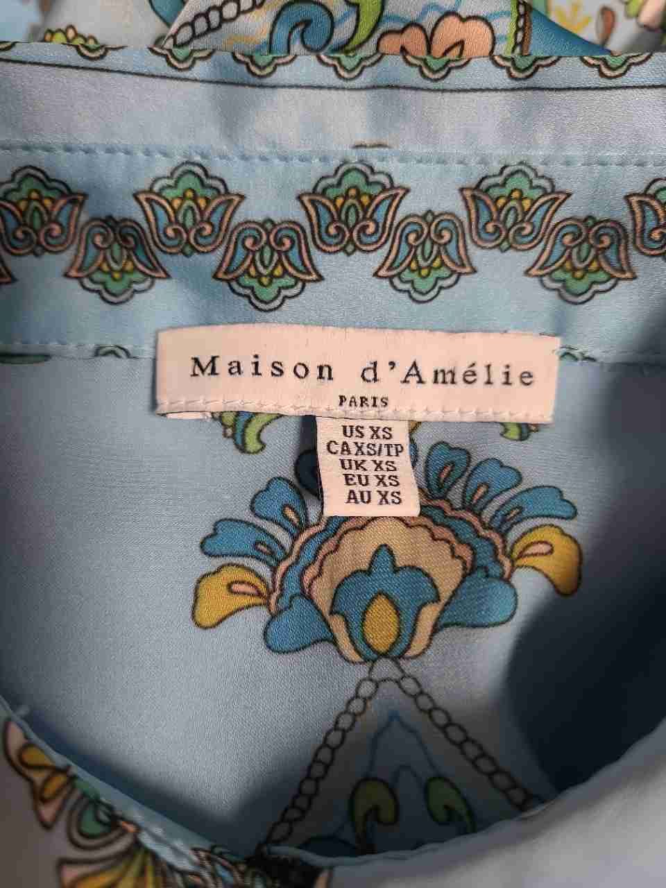 Maison d'Amelie Women's Blue Floral Scroll Scarf Print Button Down Blouse Sz XS