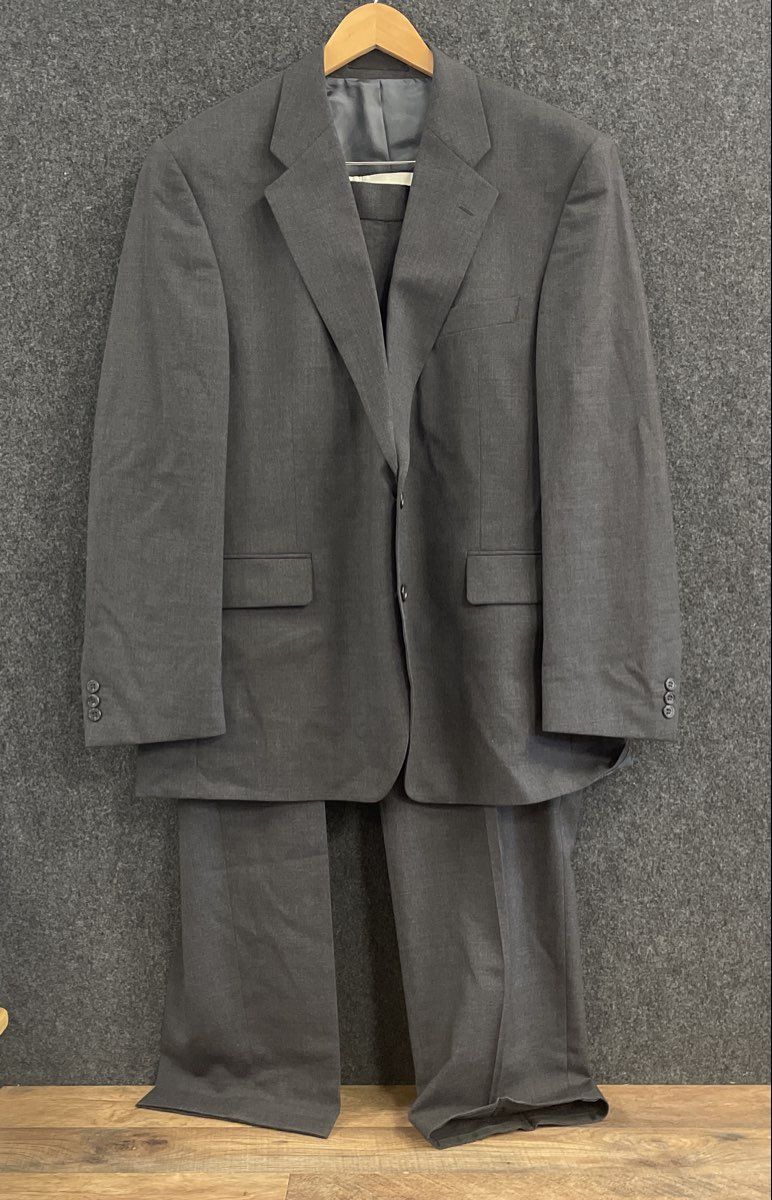 Alexandre Men's Charcoal Gray 100% Wool 2-Button Suit Jacket & Trousers Sz 46R