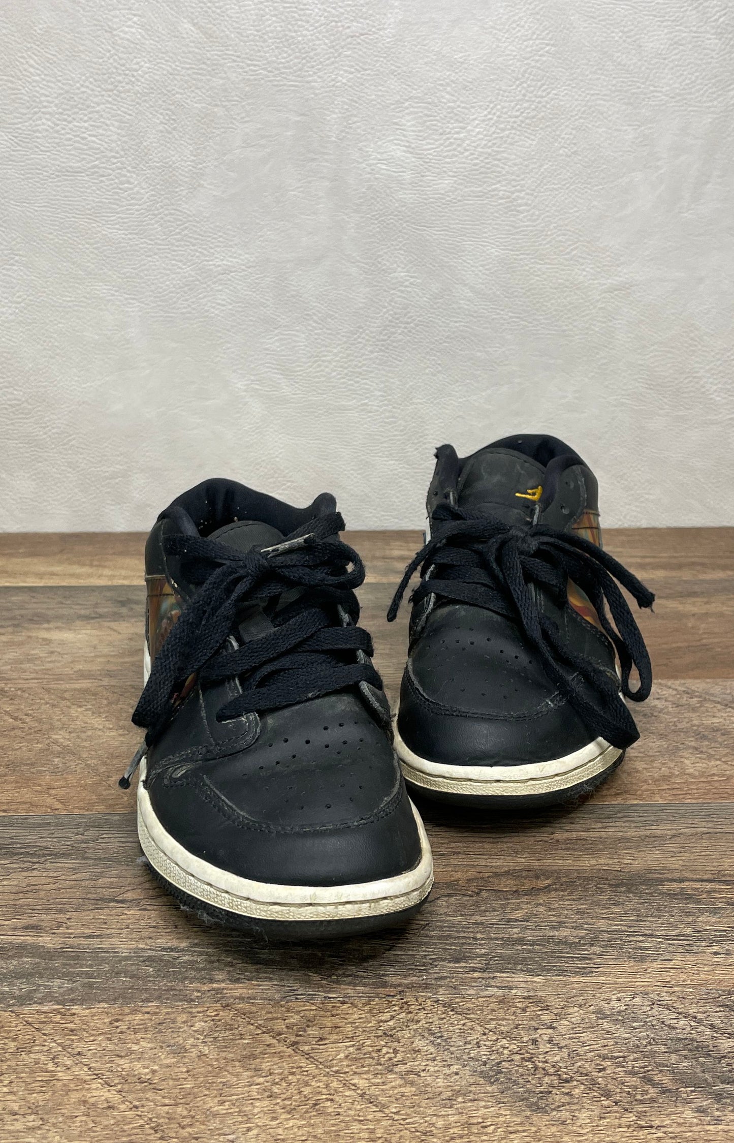 Nike Air Jordan 1 Low SE Sneaker School Graphic Black White Kids Size 4.5Y