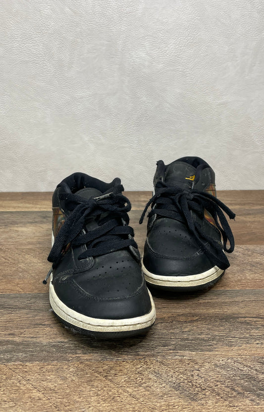 Nike Air Jordan 1 Low SE Sneaker School Graphic Black White Kids Size 4.5Y