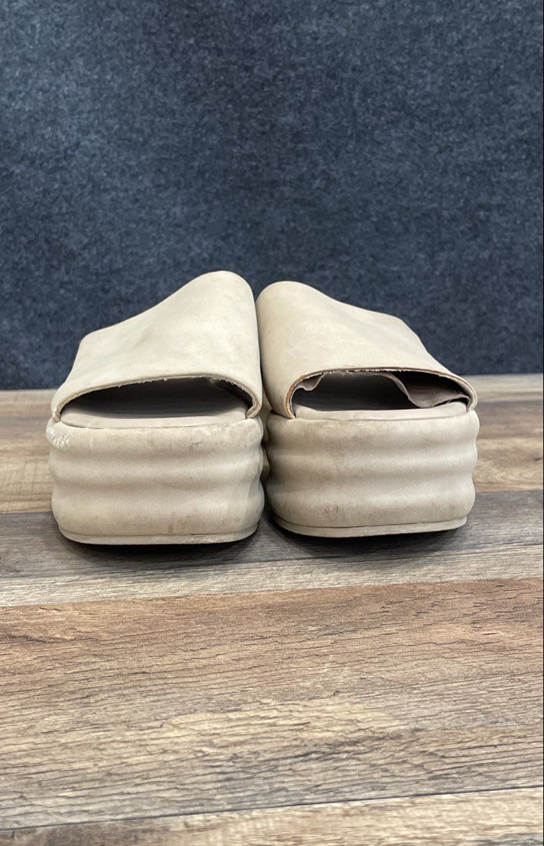 Nobo No Boundaries Cream Platform Slides Wavy Sole Women's Size 6