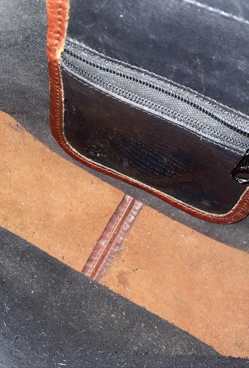 Vintage 90s Brighton Black Brown Leather Bucket Crossbody Bag Heart Hardware