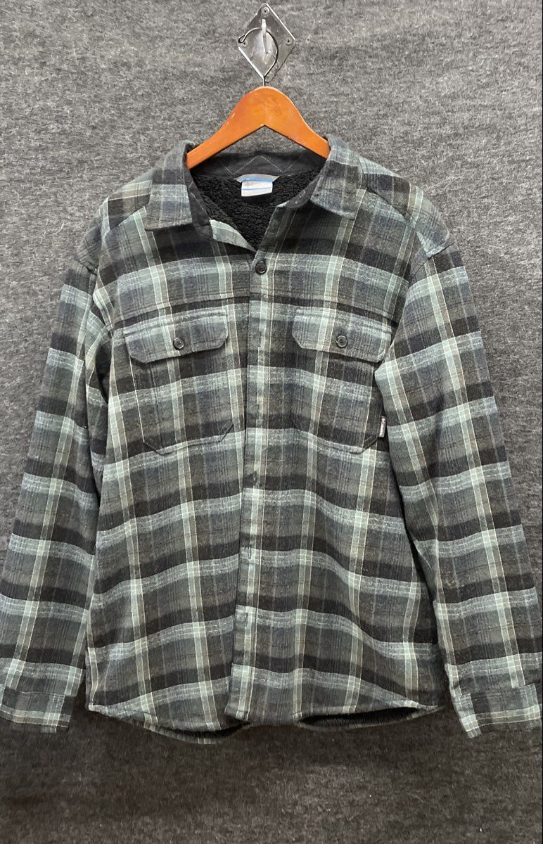 Columbia Men's Gray Plaid Sherpa Lined Flannel Button Up Shirt Jacket Sz L