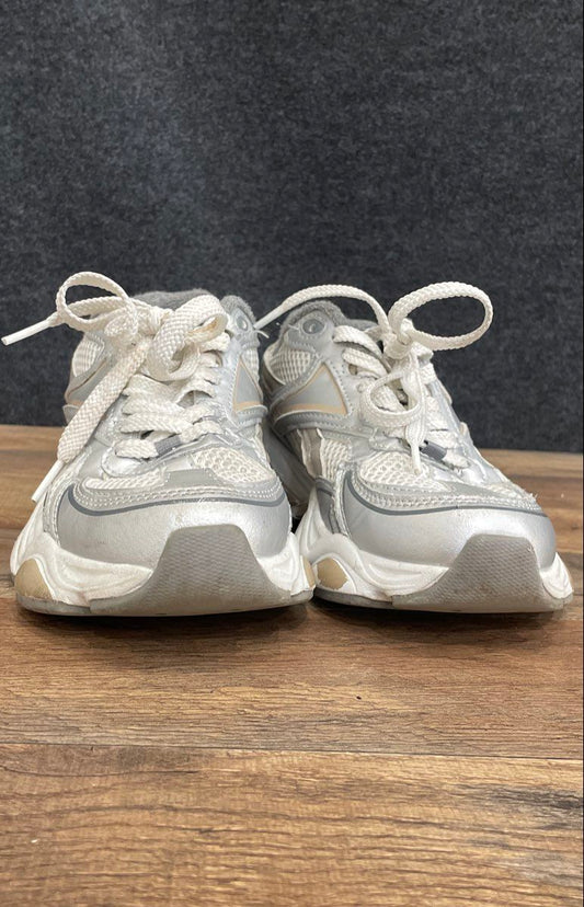 Reebok Royal Turbo Impulse White Grey Silver Sneakers Womens Size 8.5