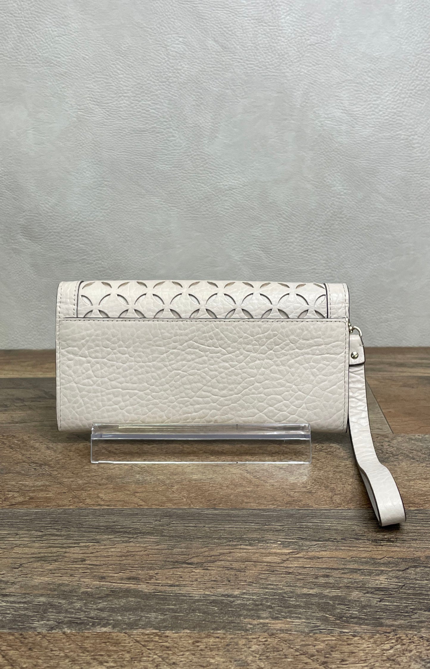 Kate Spade New York Cream Perforated Leather Continental Wristlet Wallet Gold