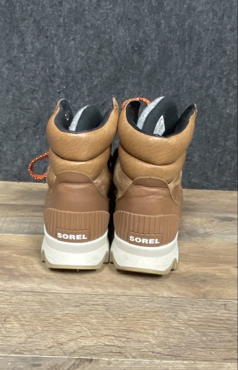 Sorel Kinetic Conquest Waterproof Velvet Tan Women's Hiking Boots Size 9.5