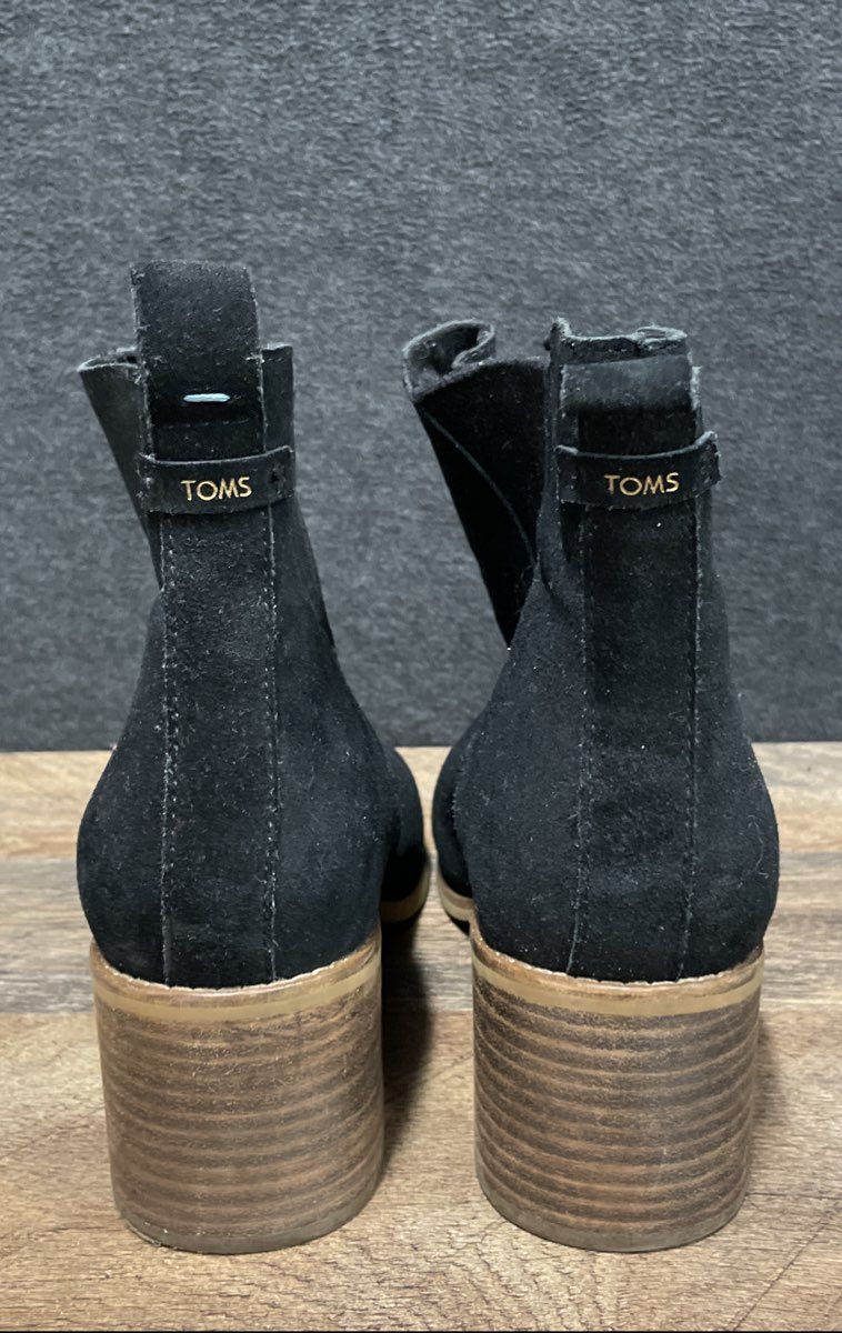 Toms Kelsey Black Suede Block Heel Ankle Chelsea Boots Women's Size 9