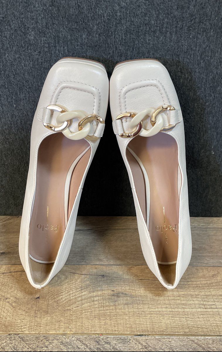 Linea Paolo Cream Leather Square Box Toe Platform Block Heels Size 9.5M