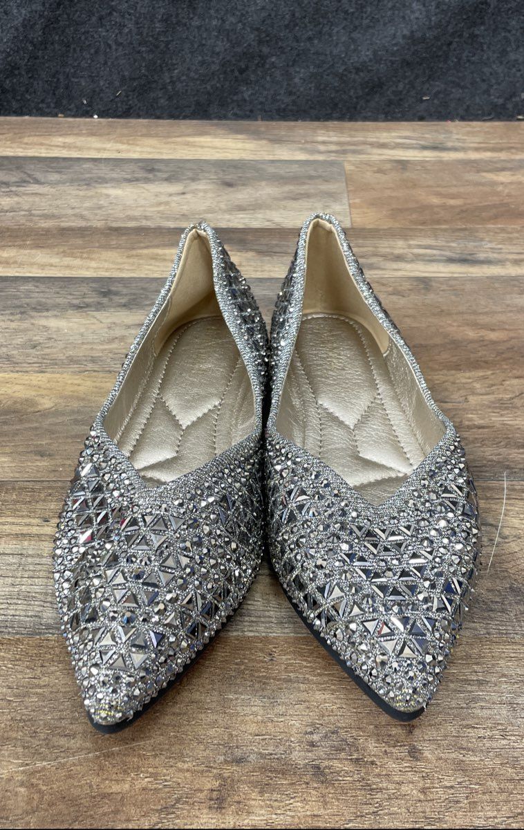 Chairong Zhou Pointed Toe Studded Silver Rhinestone Ballet Flats Size 270