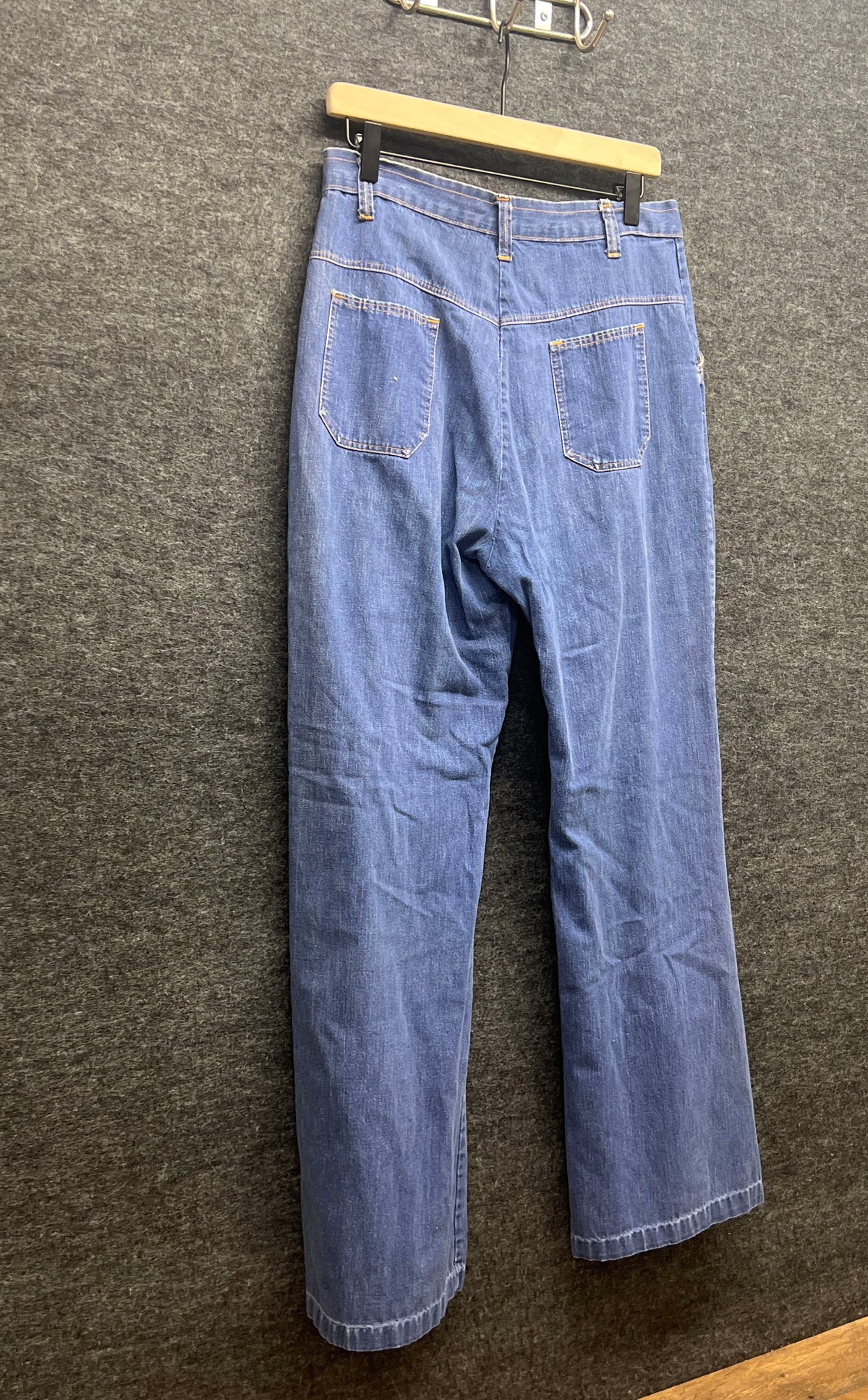 Vintage 70s Women's Blue Denim Wide Leg High Waisted Flare Jeans