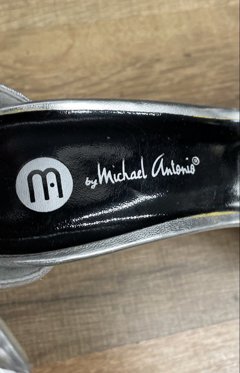 Michael Antonio Lovina Silver Metallic Ankle Strap D'Orsay High Heels Size 6.5