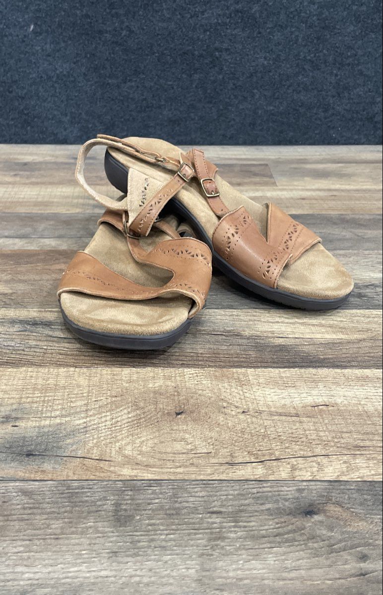 Trotters Razzi Brown Leather Perforated Slingback Sandals Women's Size 10.5W