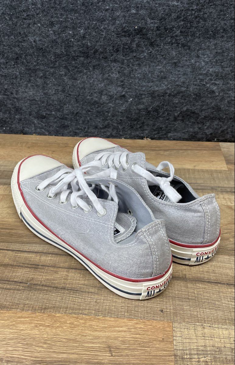 Converse Chuck Taylor All Star Low Top Grey Canvas Sneakers Men's 6 Women's 8