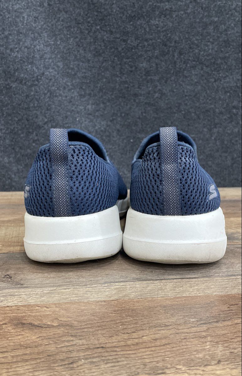 Skechers GoWalk Max Navy Blue White Slip-On Walking Shoes Size 9
