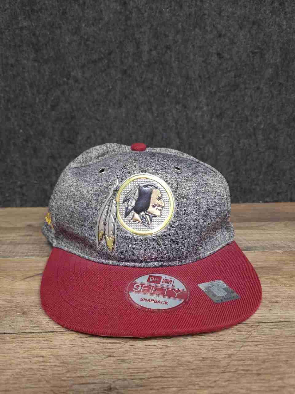 New Era Men's Washington Redskins NFL 9FIFTY Snapback Hat Gray Burgundy OS