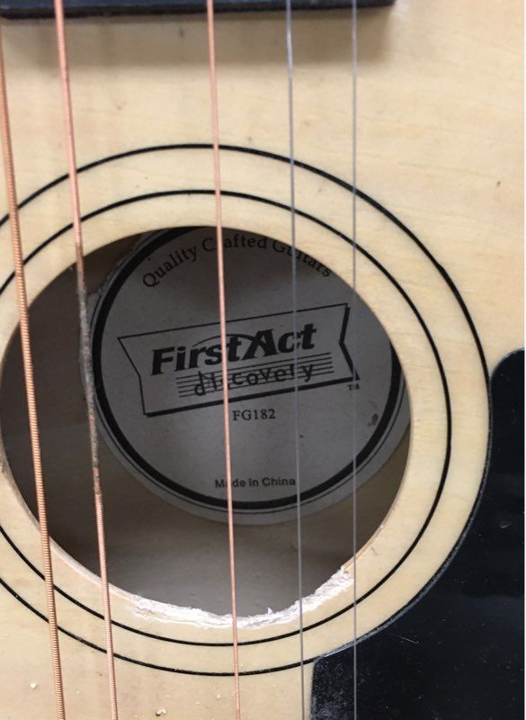 First Act FG182 Discovery 6-String Student Acoustic Guitar Natural Finish