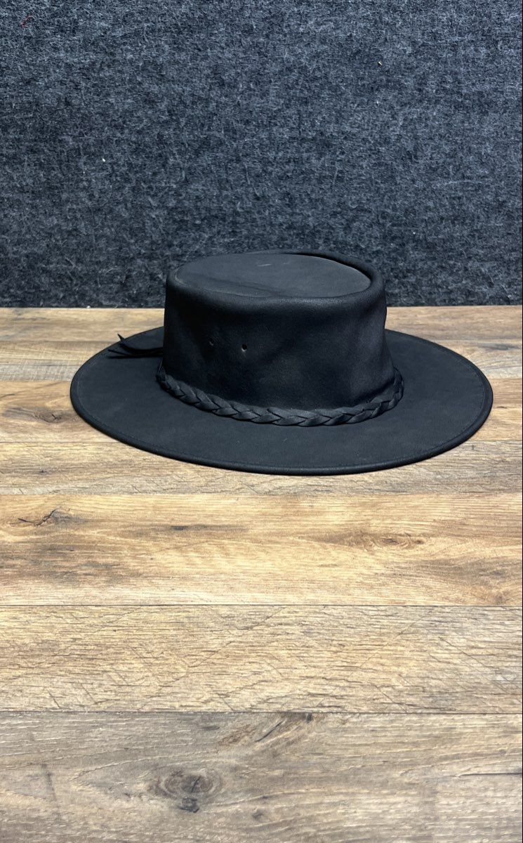 Minnetonka Unisex The Fold Up Hat Black Genuine Leather Braided Band Sz L