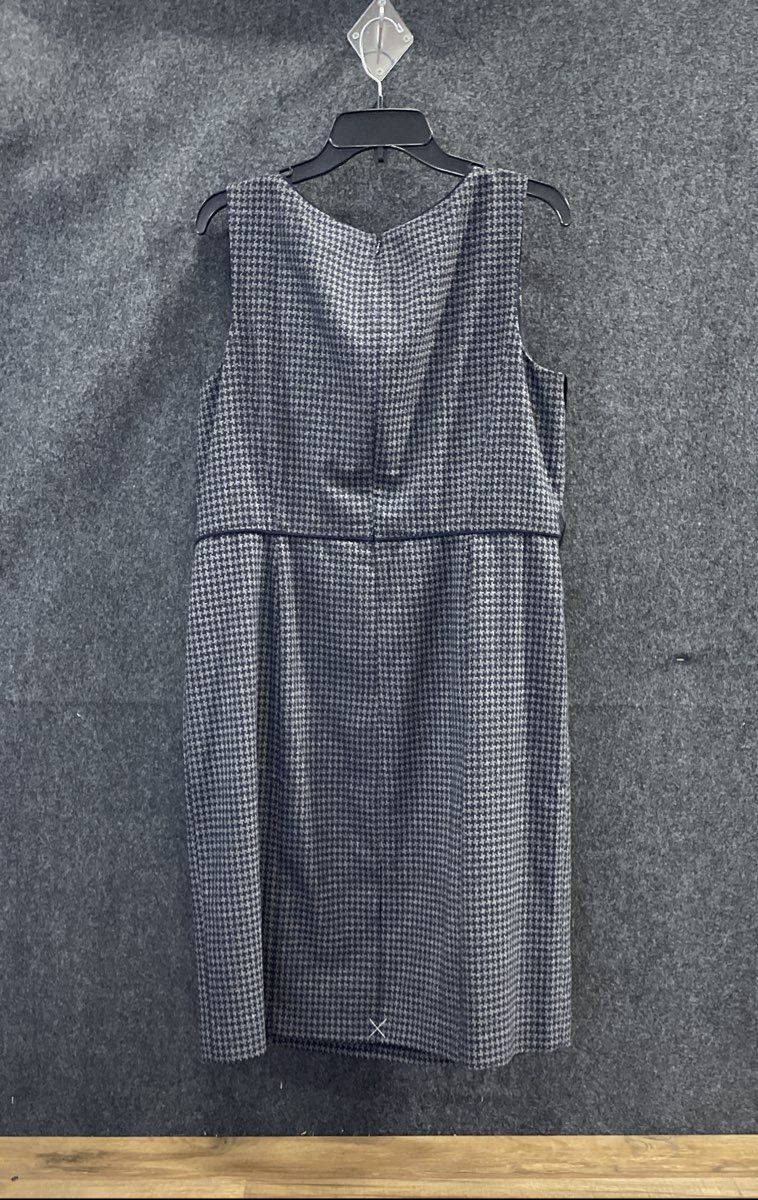 Talbots Plus Women's NWT Sheath Dress Blue Houndstooth Sleeveless Size 14W