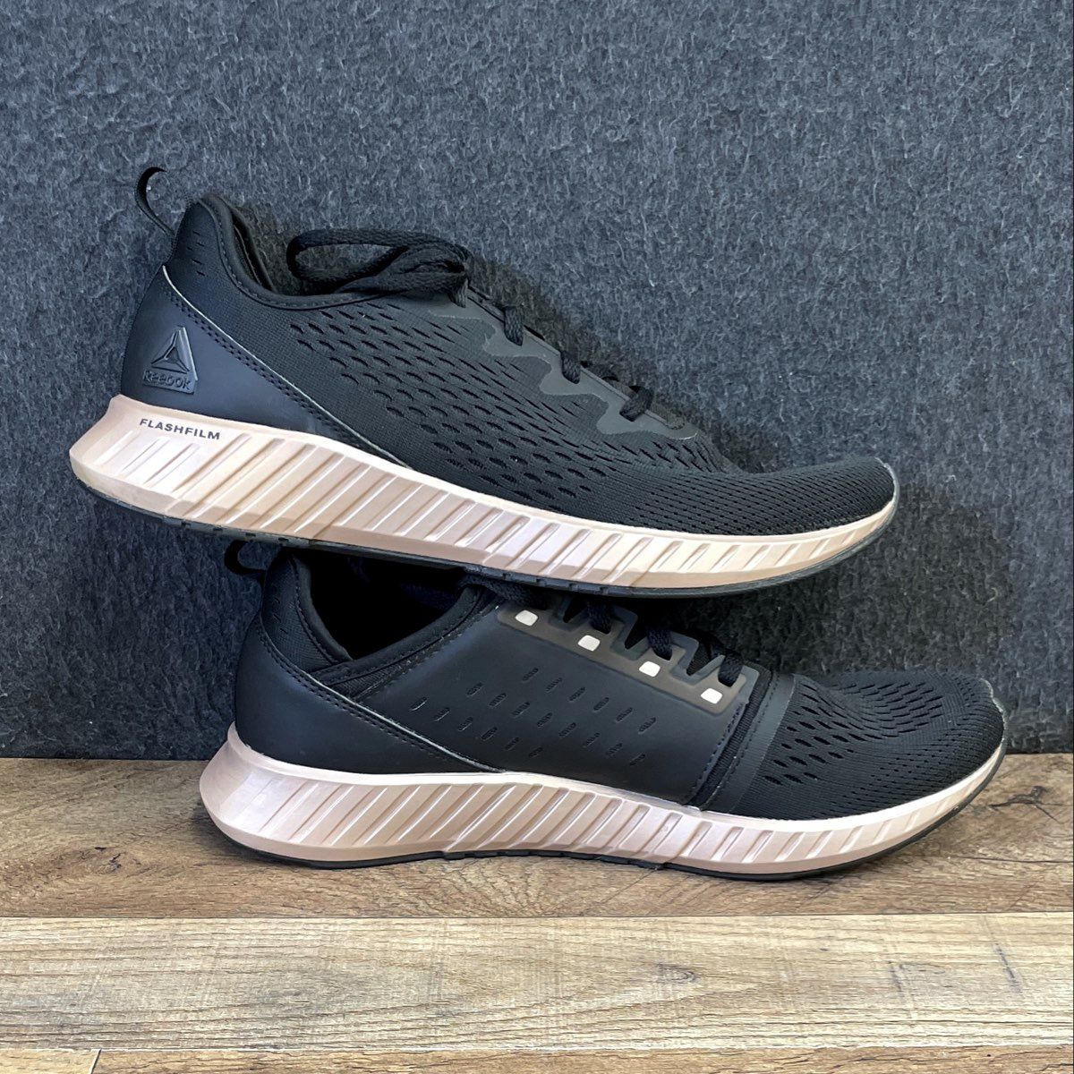 Reebok Flashfilm Train Black Rose Gold Women's Training Shoes Size 9.5