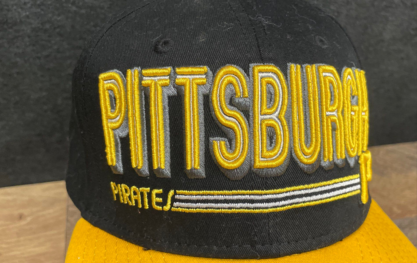 New Era Pittsburgh Pirates MLB Showtime 9FIFTY Snapback Hat Black Yellow NWT