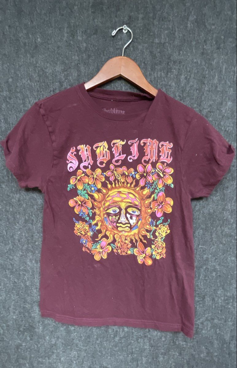 Sublime Sun Logo Floral Graphic T-Shirt Maroon Licensed Reprint Sz M