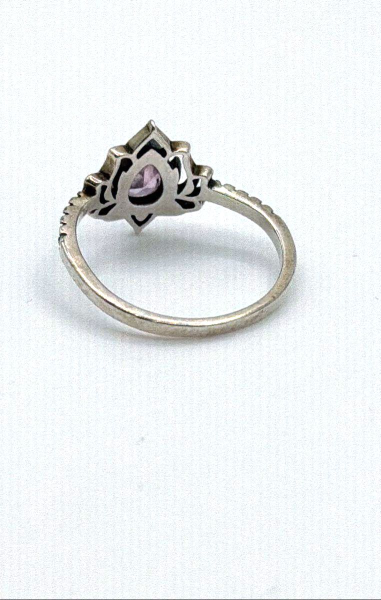 925 Sterling Silver Pink CZ W/ Accent Stones Lotus Flower Ring 2g