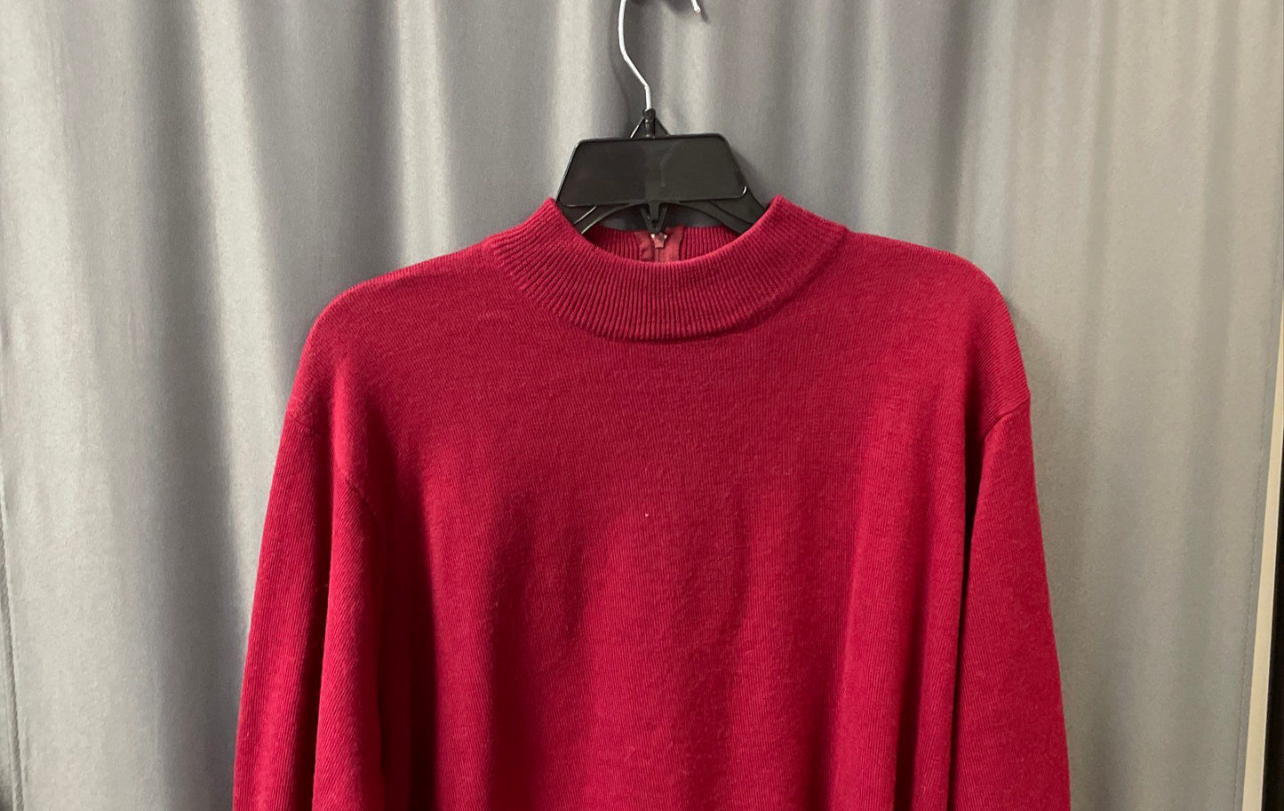 Vintage 90s Bleyle Women's Burgundy Merino Wool Mock Neck Back Zip Sweater XL