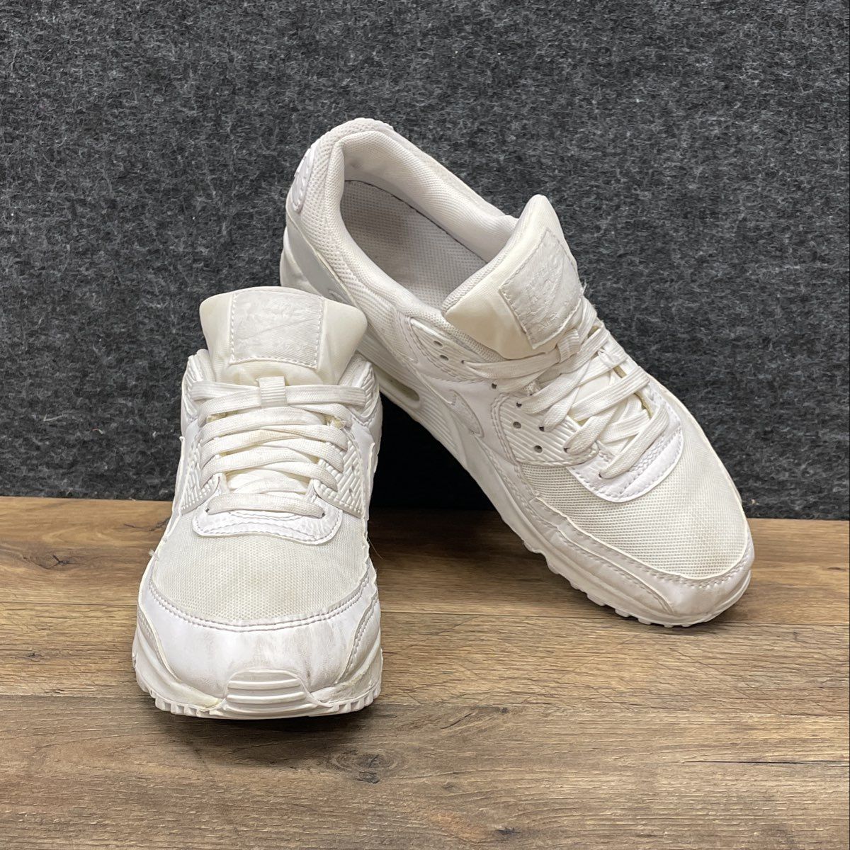 Nike Air Max 90 Triple White Women's Running Shoes Size 8
