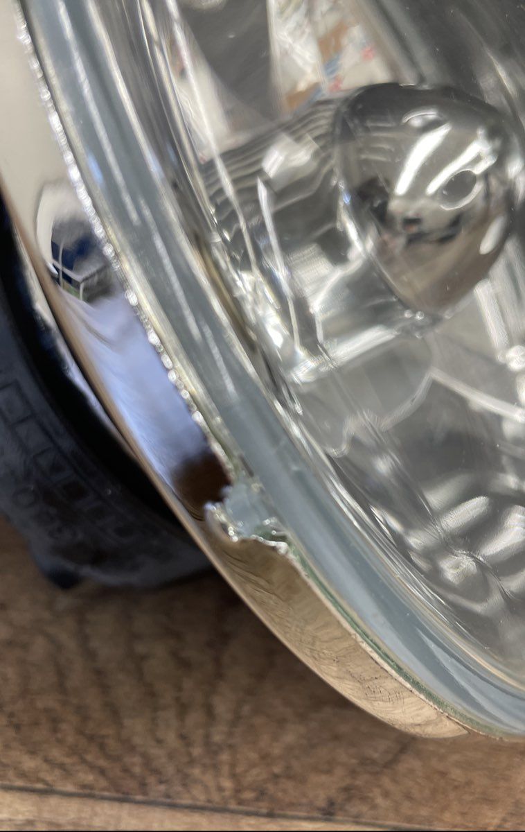 Harley-Davidson OEM Headlight 68297-05 & Gas Cap Lot Motorcycle Parts