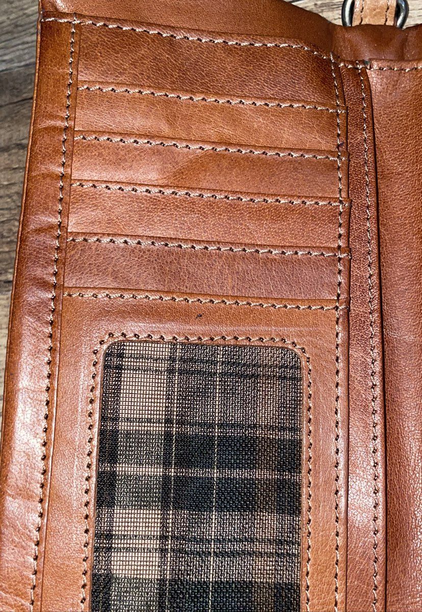 Wild West Los Angeles Brown Leather Bi-Fold Continental Wallet Silver Hardware