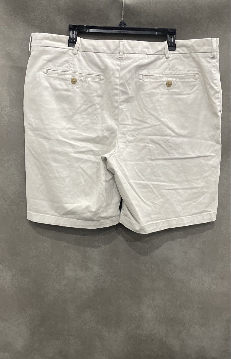 IZOD Men's Saltwater Stretch Chino Shorts White Cotton Blend Sz 40 x 9.5