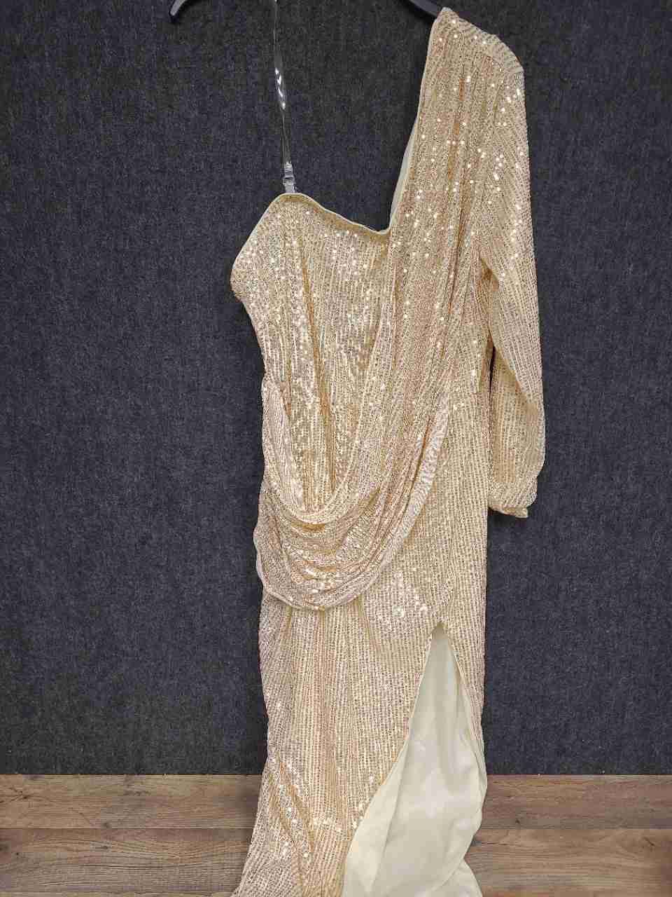 XPLUSWEAR Women's Gold One Shoulder Sequin Maxi Dress Draped Slit Sz XL NWT