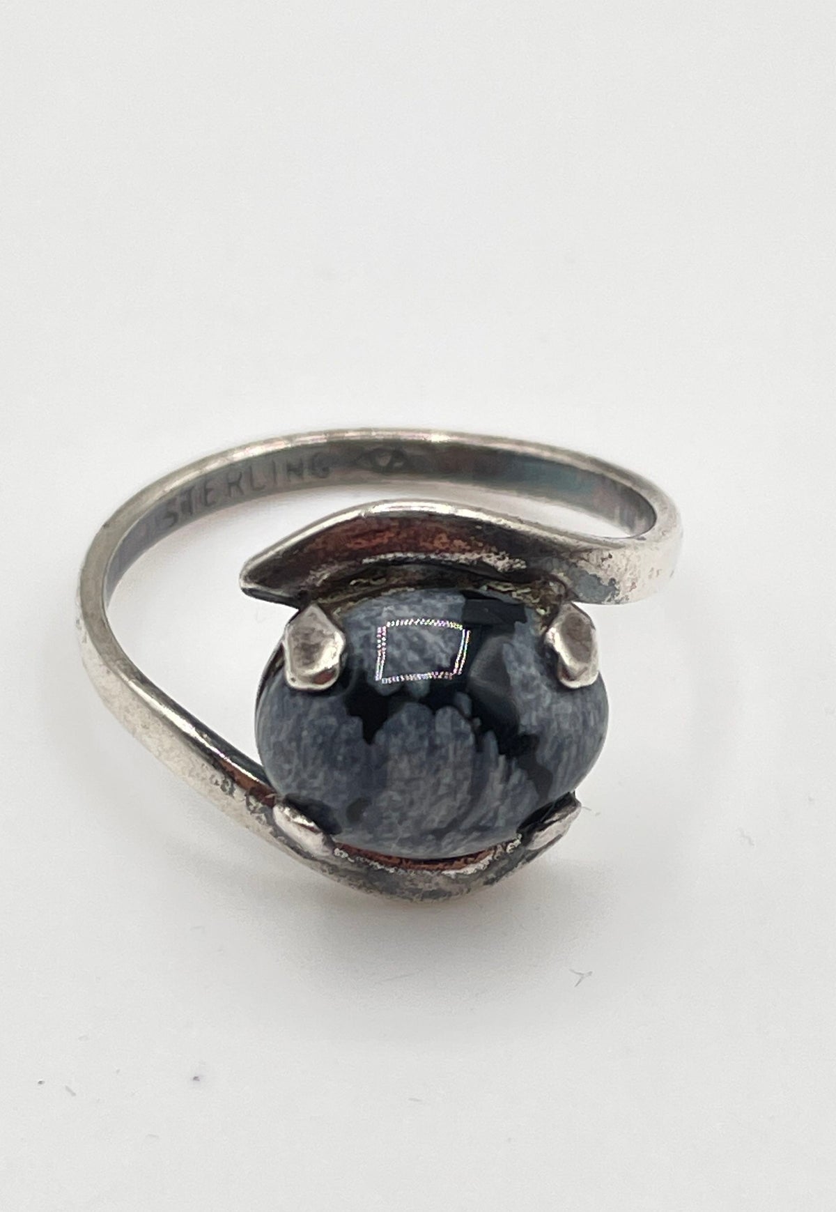925 Sterling Silver Snowflake Obsidian Bypass Ring 2.1g