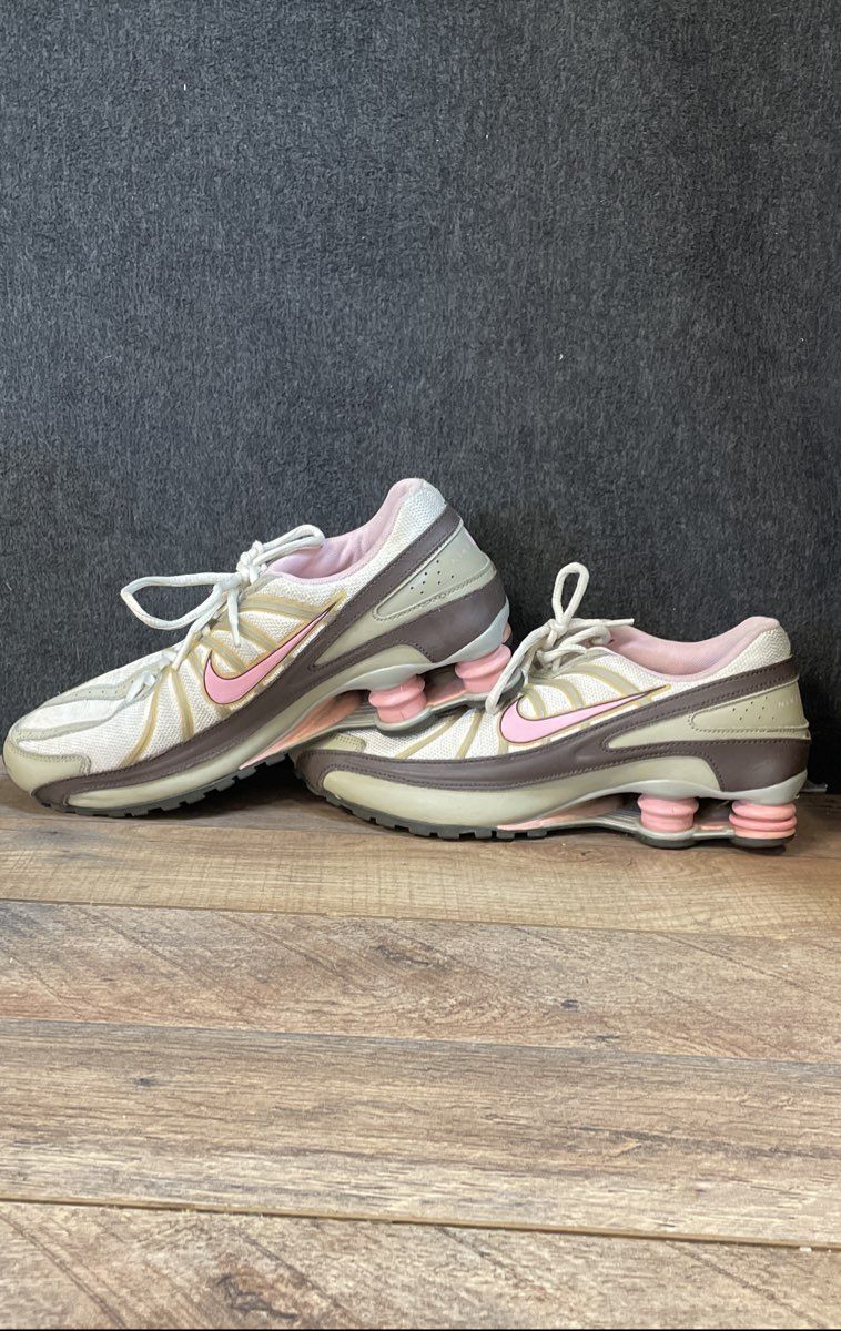 Nike Shox Turbo VII Pink White Tan Running Shoes Size 7Y