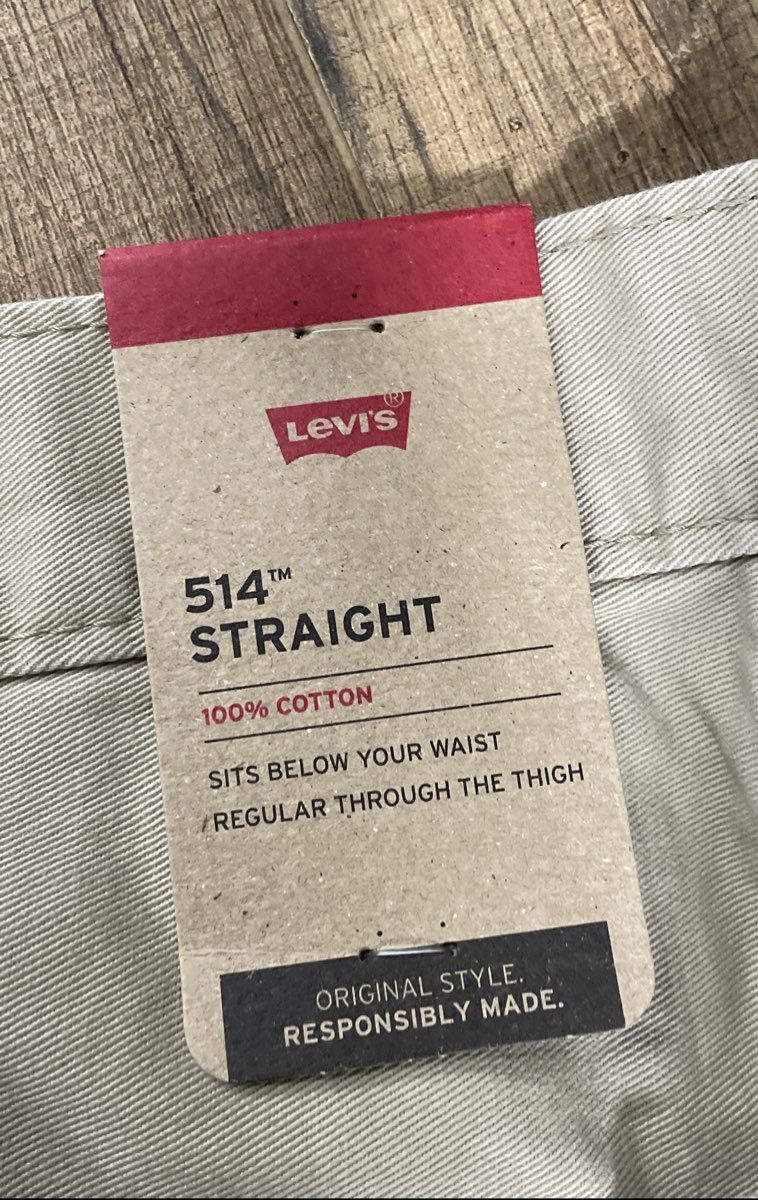 Levi's Men's 514 Straight Leg Khaki Cotton Pants Sz 38x30 NWT