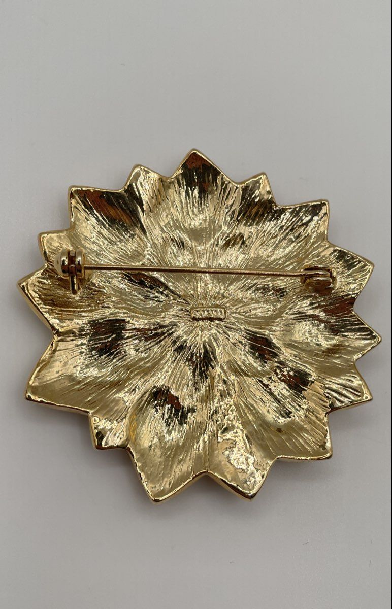 Roman Gold-Tone Red Rhinestone Glitter Enamel Poinsettia Flower Brooch Pin 22.7g