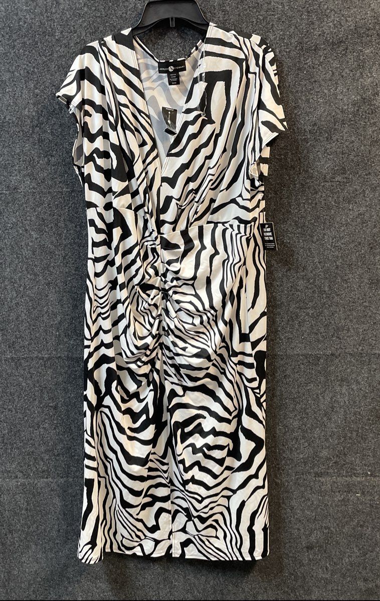 Ashley Stewart Women's Zebra Print Ruched V-Neck Dress Black White NWT Sz 22/24