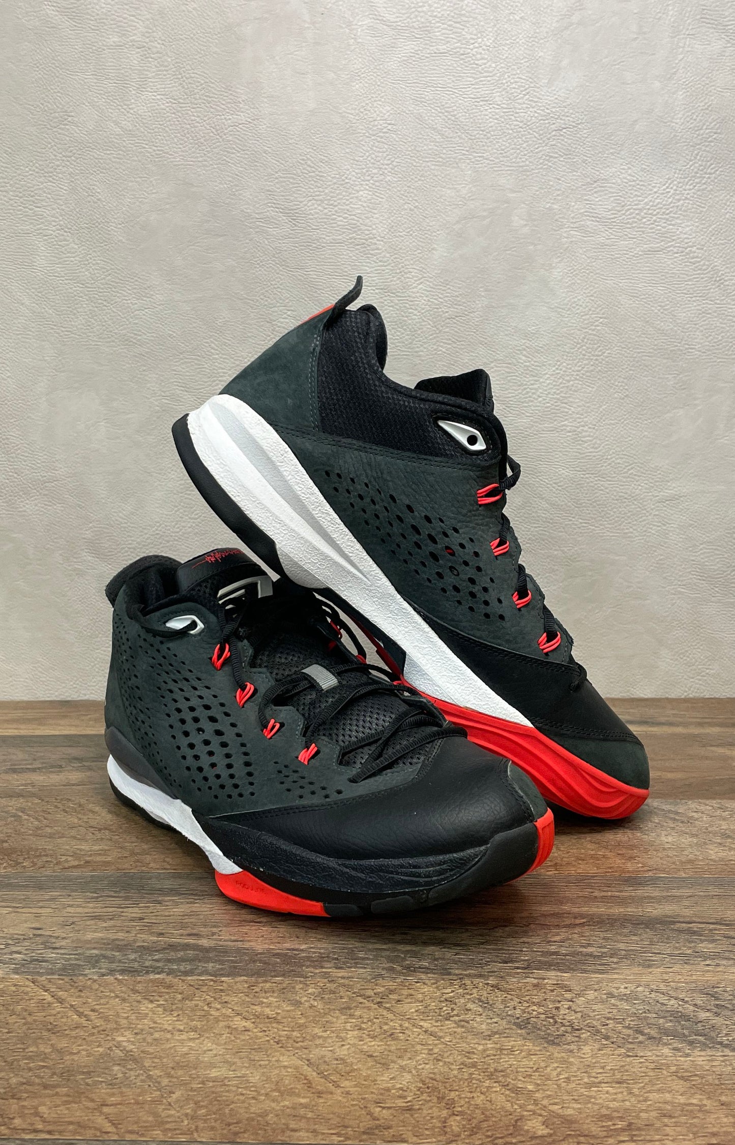 Jordan Flight Remix Black Gym Red Basketball Shoes Men's Size 12