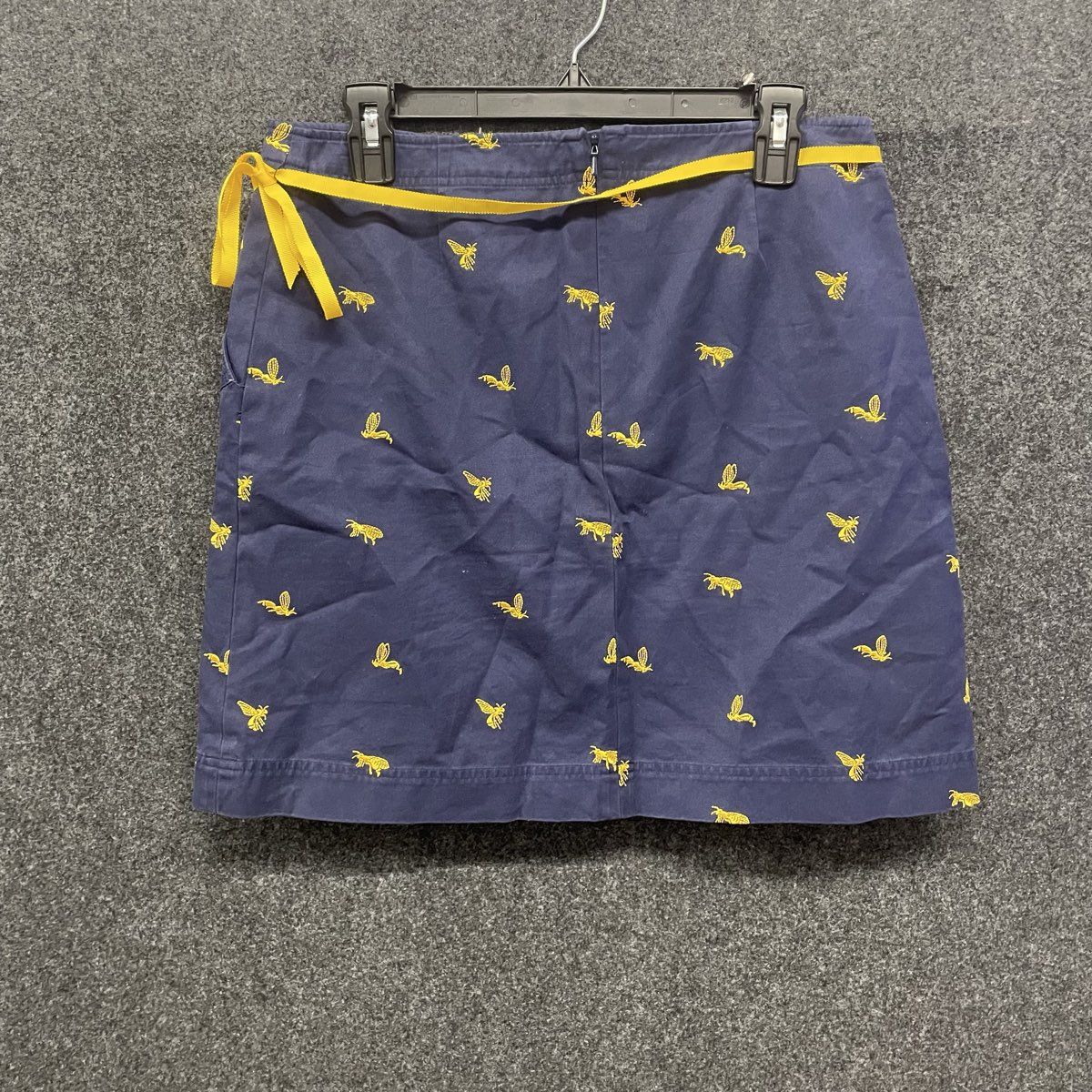 Lilly Pulitzer Women's Navy Yellow Bee Embroidered Cotton Shorts Sz 6